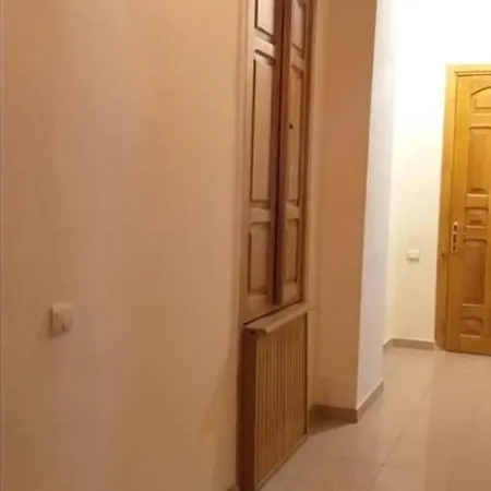 Белый Номер *